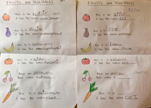 Zwei Unterrichtsstunden haben die meisten gebraucht um dieses Arbeitsblatt auszufüllen. Am beliebtesten war das ausmalen aber auch die Worte die wir an die Tafel schrieben wurden hochkonzentriert versucht abzuschreiben. Am Besten funktionierte Enzelbetreuung, was bei den vielen Schüler*innen leider nicht immer möglich war.